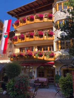 Отель Am Dorfplatz Suites - Adults only  Санкт-Антон, Арльберг